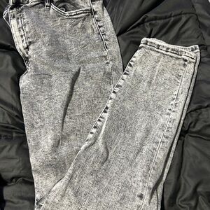 Classic Gray Women's Straight Leg Jeans